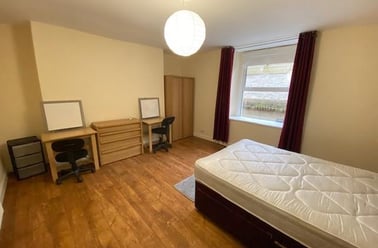 Hill Park Crescent, Mutley, Plymouth - Image 3